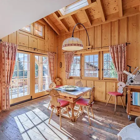 4 Bedroom Chalet Vella For Rent In Holiday home