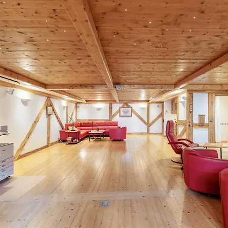 Holiday home 4 Bedroom Chalet Vella For Rent In *